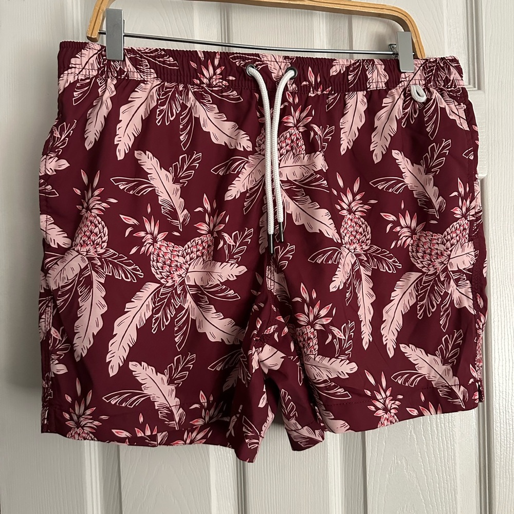 New Men’s Abercrombie & Fitch 5in Swim Trunks.  Size: Large